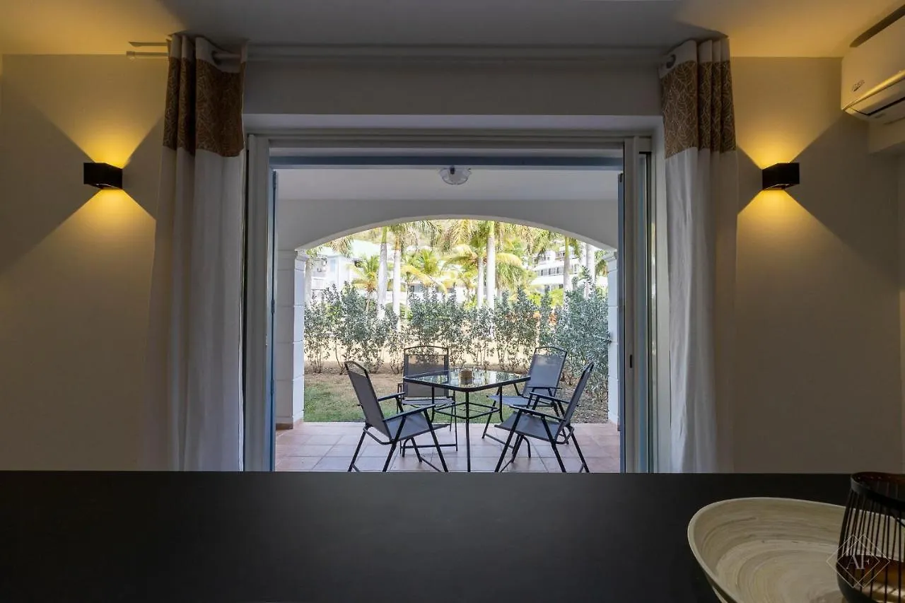 Апартаменты Java Paradise Anse Marcel